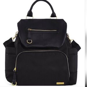 Skip Hop Diaper Bag - Chelsea Downtown Chic